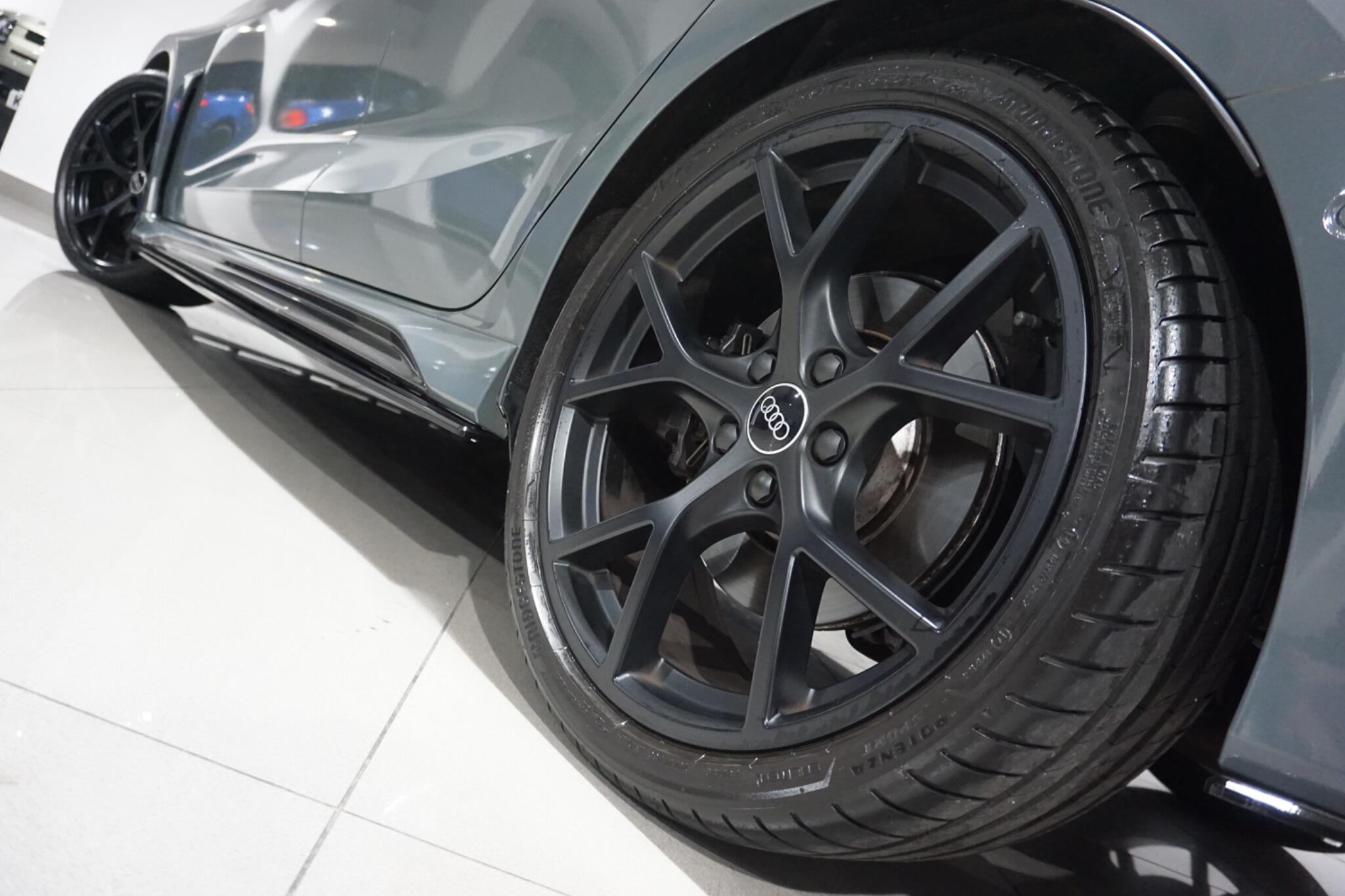 Audi RS3 2.5 TFSI Carbon Black Sportback S Tronic quattro Euro 6 (s/s) 5dr